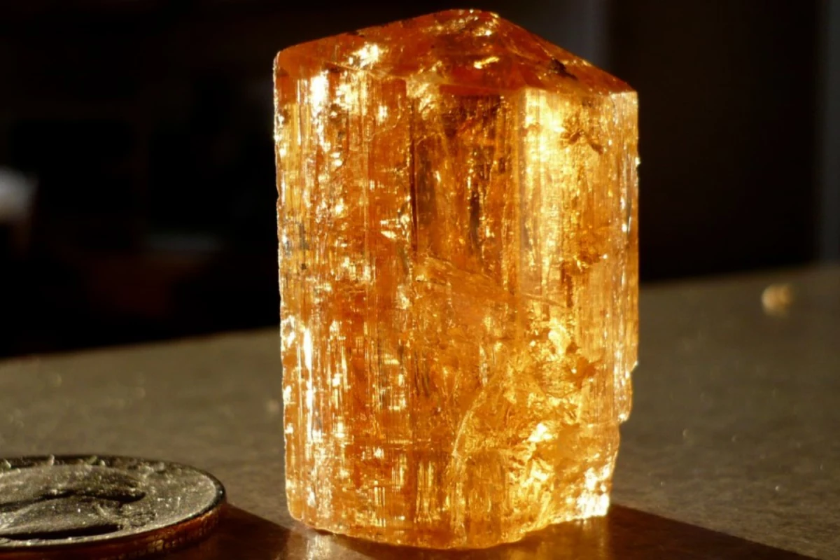 topaz is it lucky to wear your birthstone