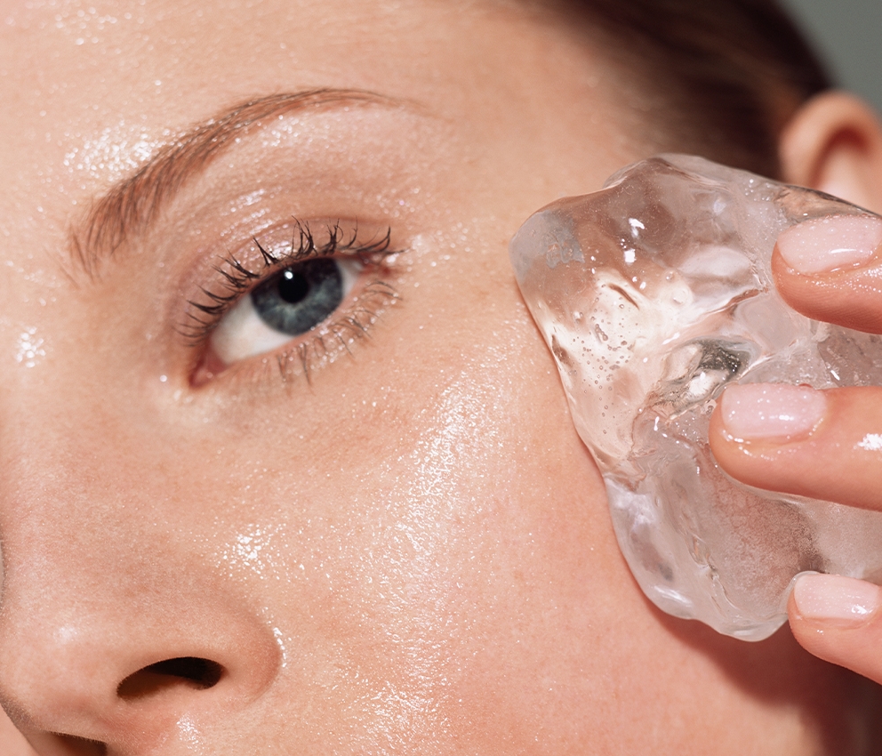 Ice-Cold Beauty – The Ultimate Guide to Ice Rolling Your Face