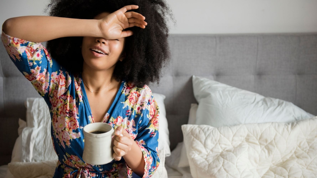 Why The Swell? 6 Reasons You Wake Up Puffy in The Morning