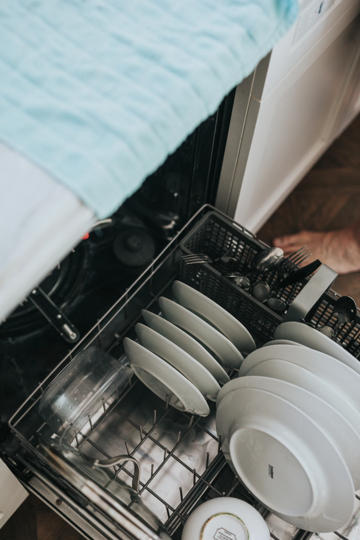 energy saving myths full dishwashers