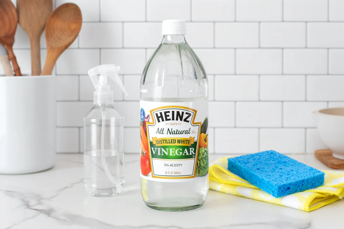 laundry detergent alternatives white vinegar