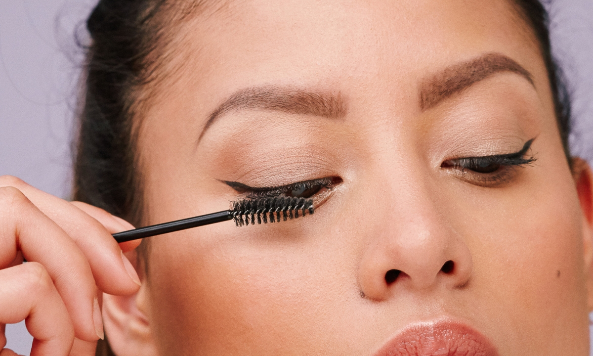 clean old mascara wand