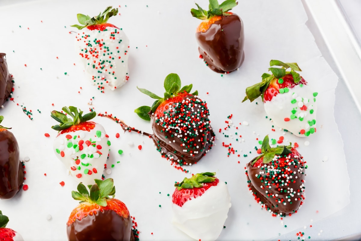 chocolate covered strawberries christmas ideas