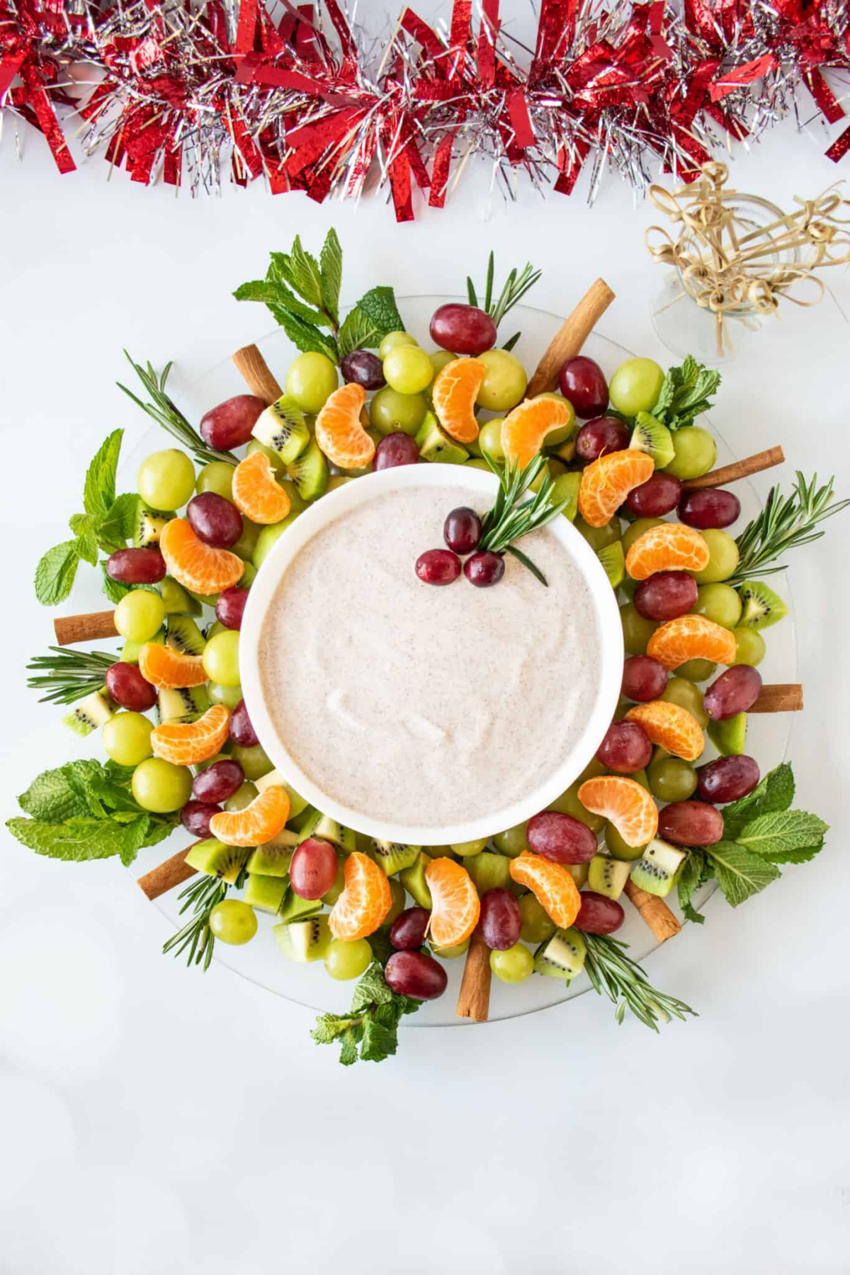 christmas fruit plate with dip