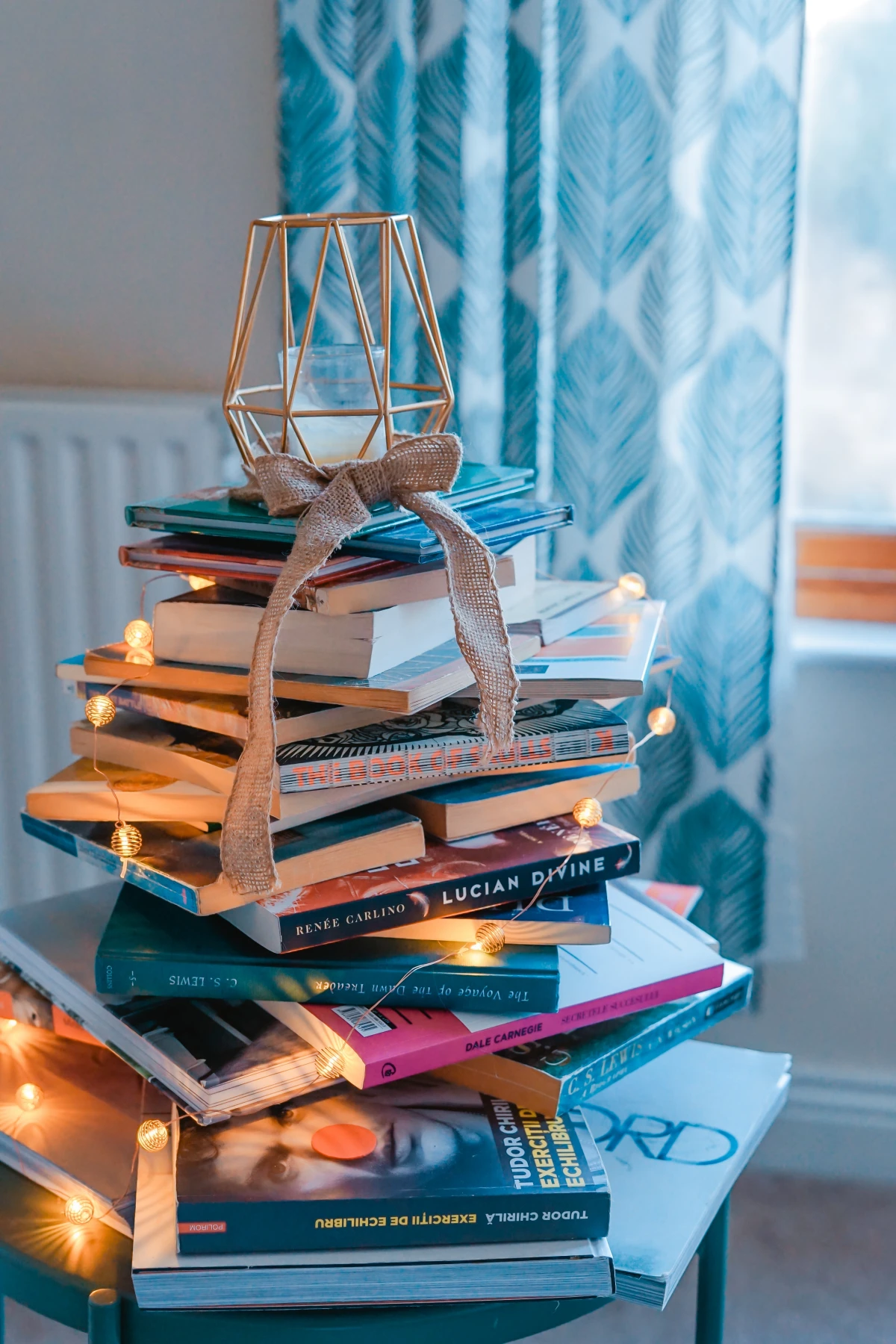 christmas tree from books
