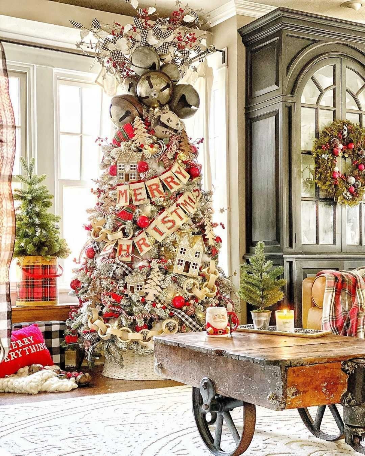 flocked christmas tree decorating ideas flocked tree with ribbons and decor