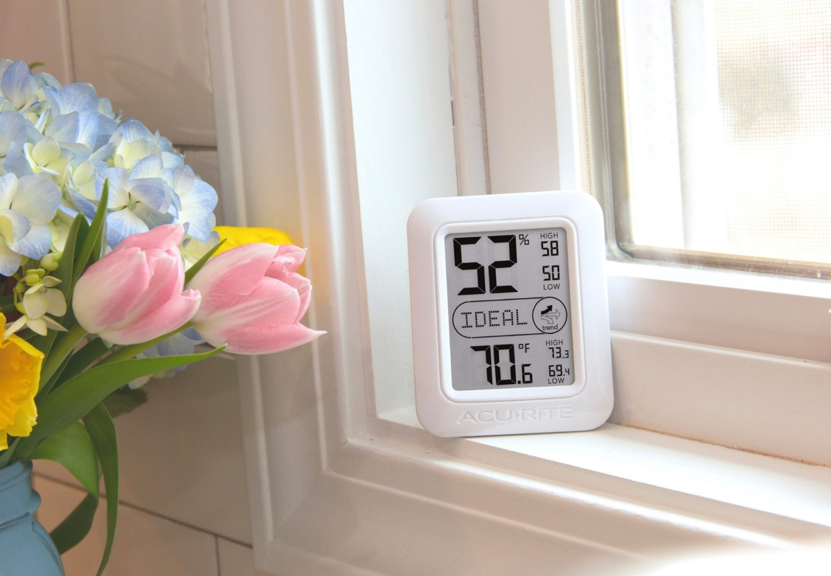 how to reduce humidity in house winter