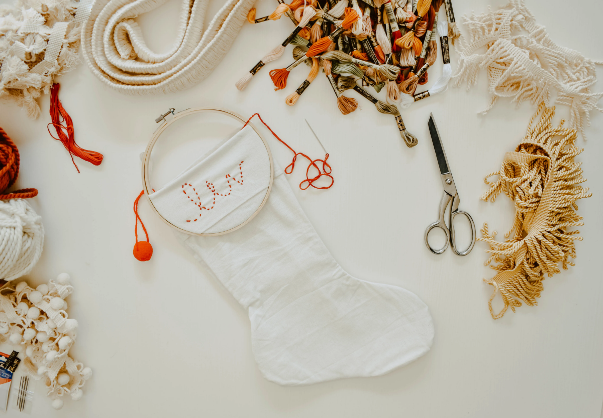how to write names on fuzzy christmas stockings.jpg