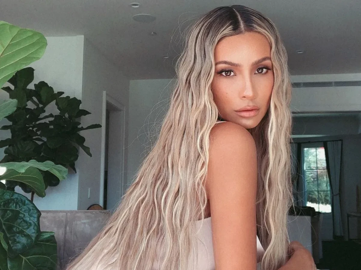 kim kardashian mermaid waves