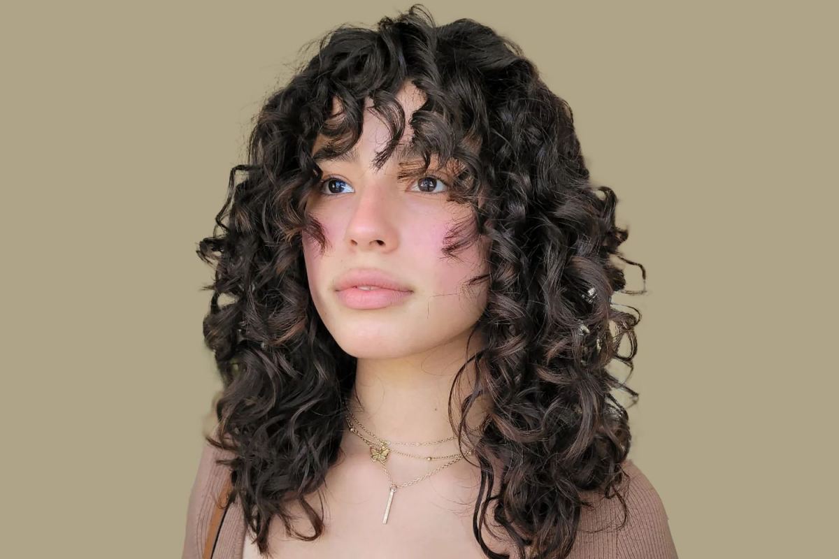 medium length loose curls