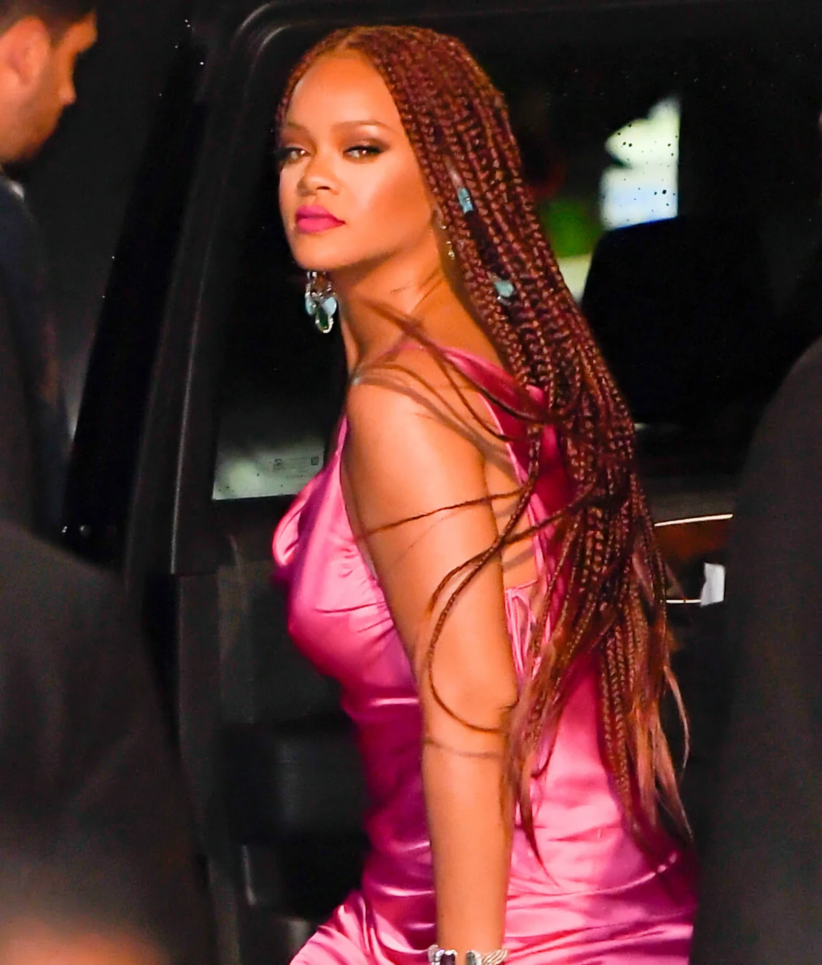 rihanna red box braids