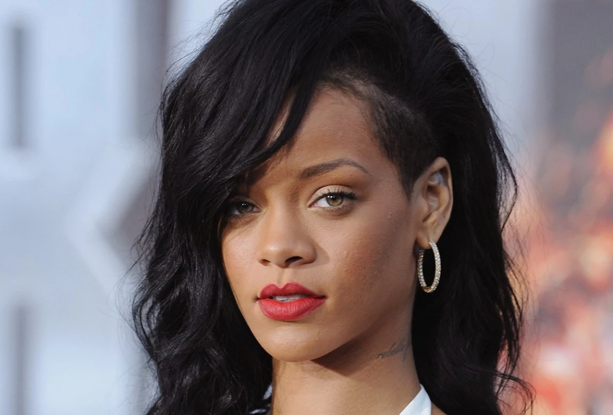 rihanna undercut hairstyle black