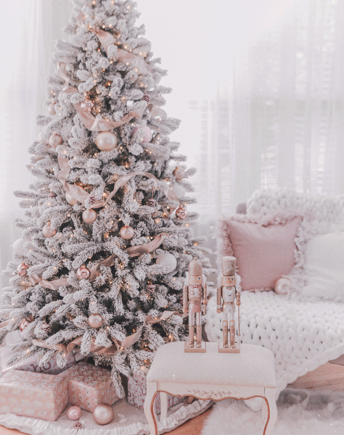 rose gold and blush christmas tree
