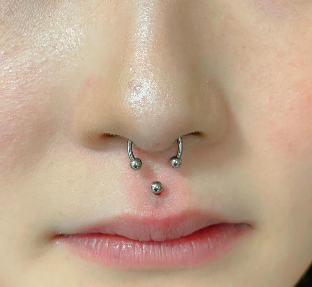 5 nose and face piercing