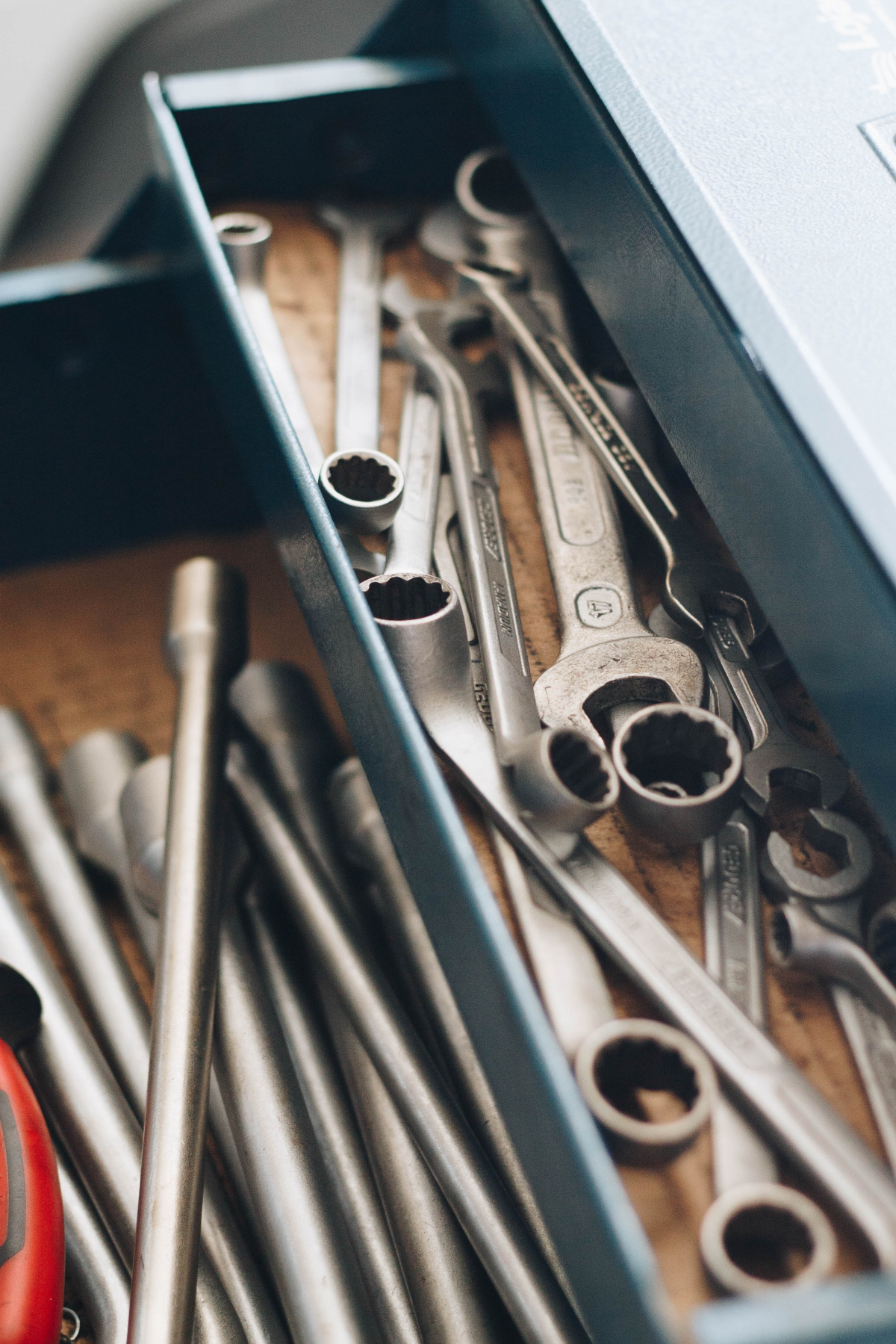 essential diy tools for home maintenance