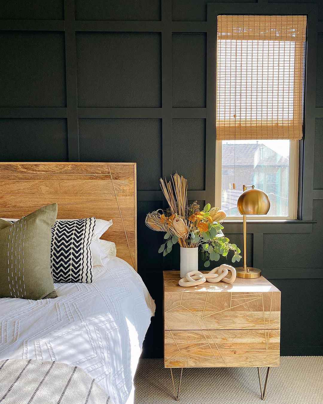 10 Good Reasons Why Your Space Needs a Black Accent Wall
