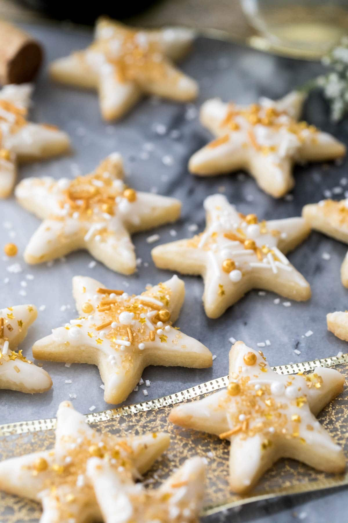 champagne new year's eve sugar cookies