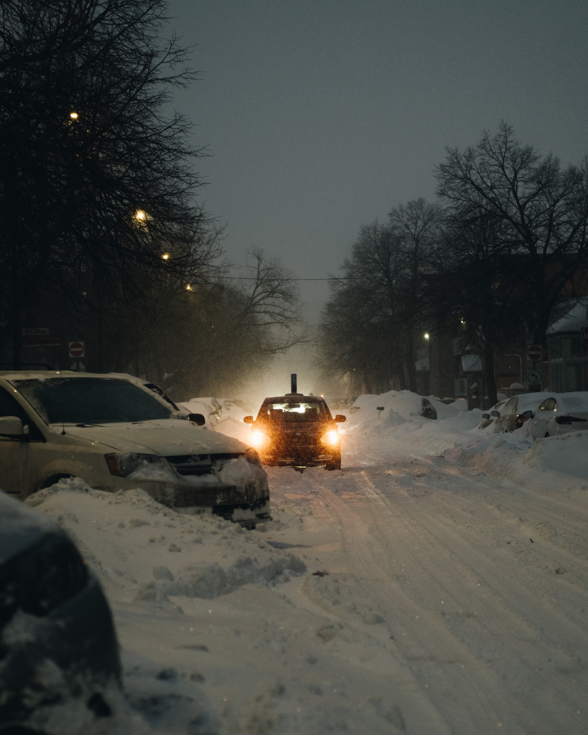 how to winterize your vehicle car in winter night