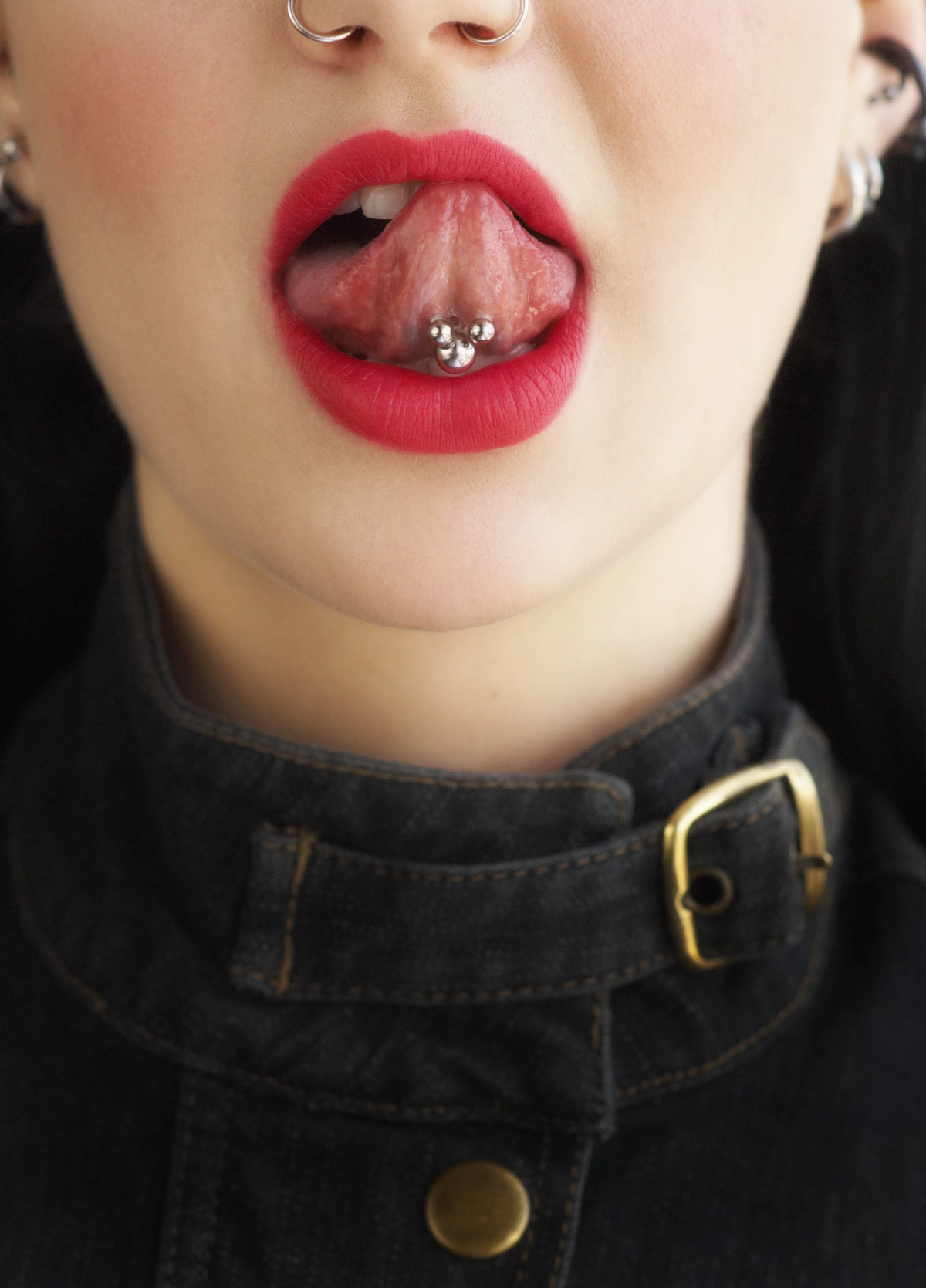 why do females get tongue piercings.jpg