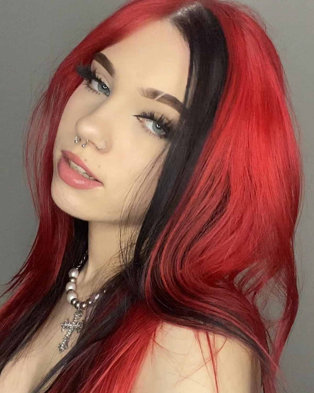 black and red hair colors in one