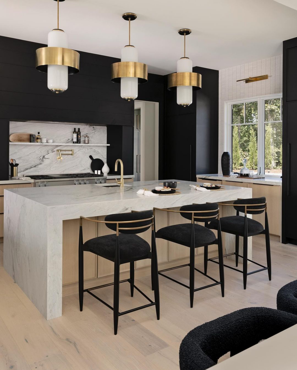 black and white kitchen