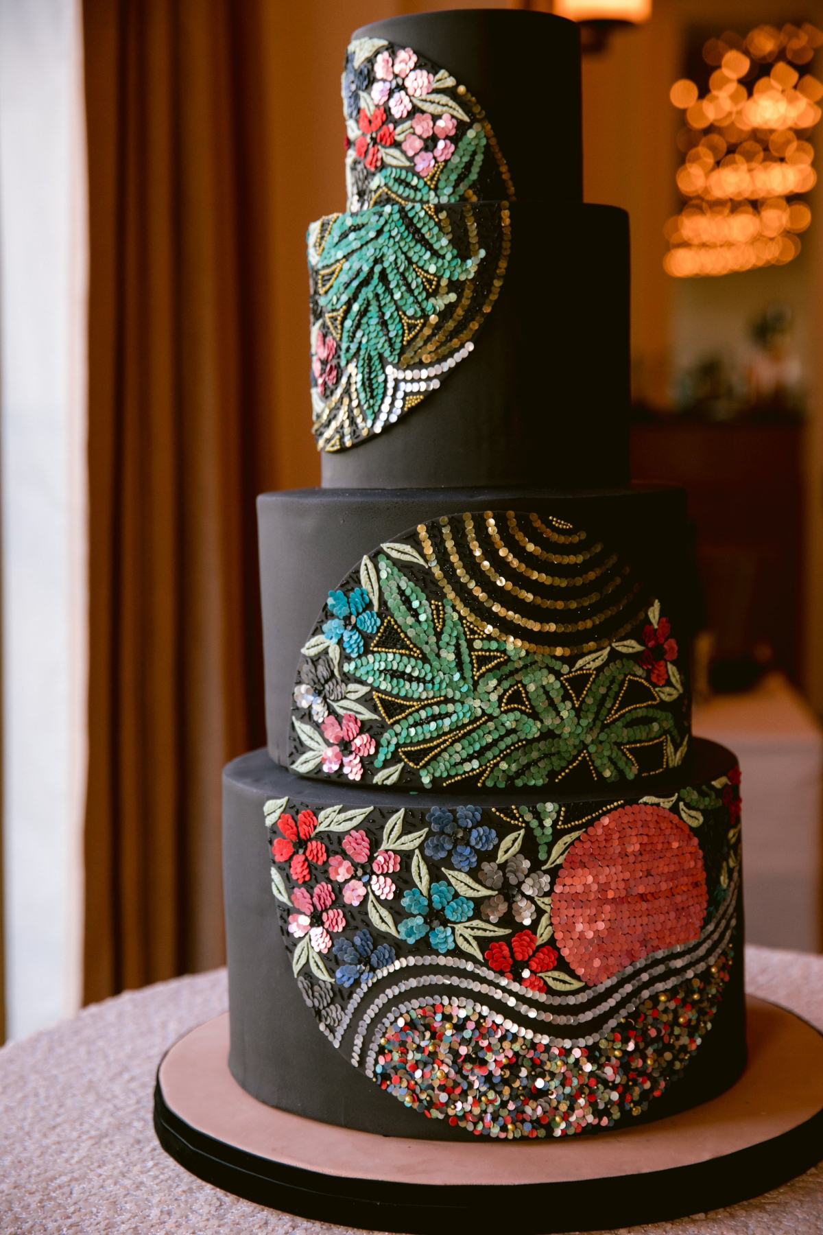 black wedding cake ideas modern