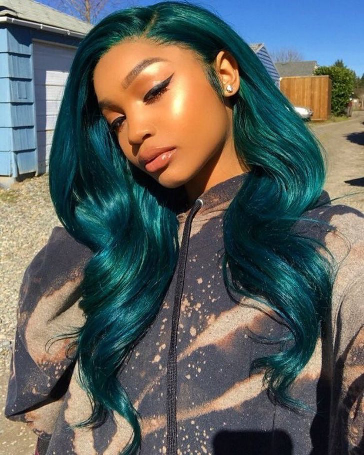 blue green hairstyle