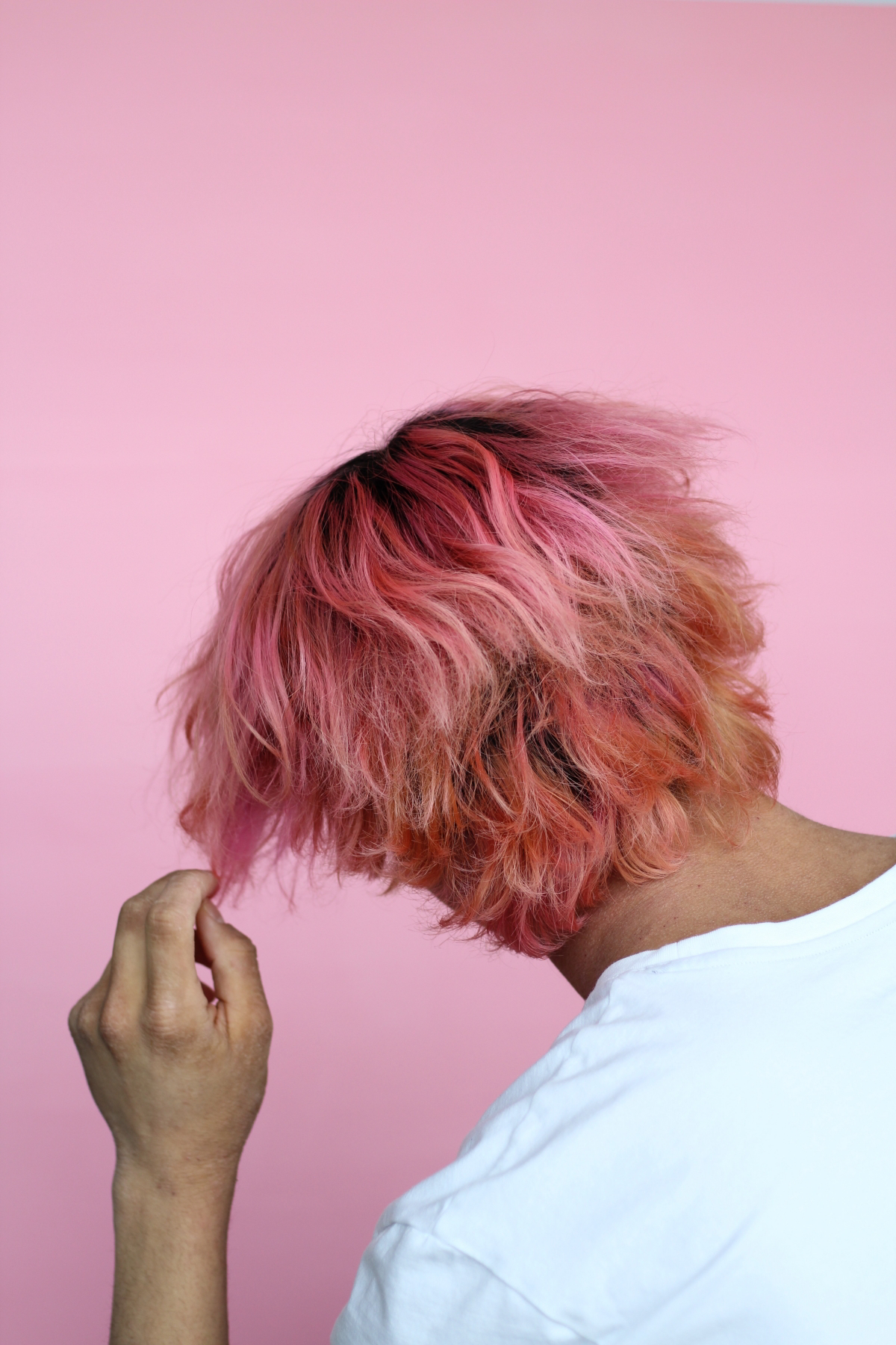 bubblegum pink hair for men