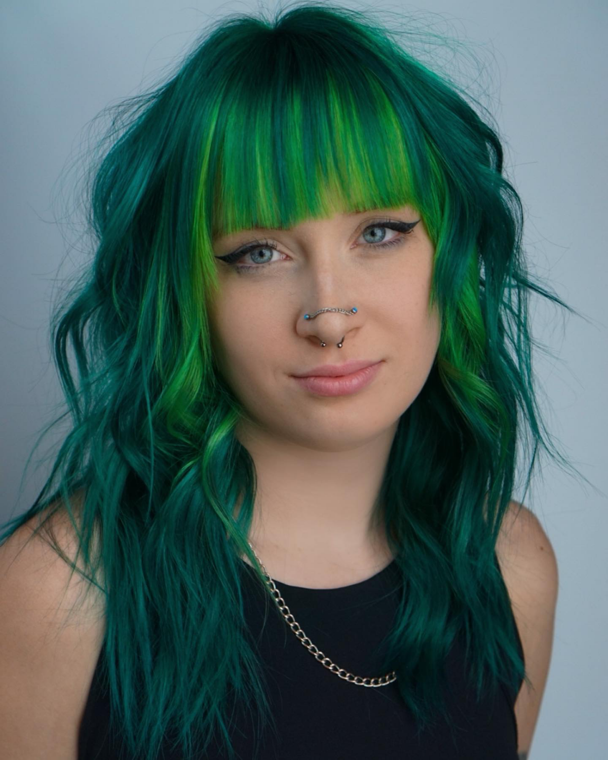 green hair dark green with light green bangs