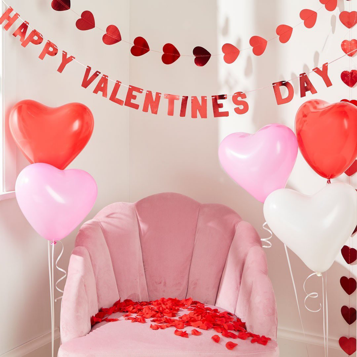 heart baloons and valentines day banner