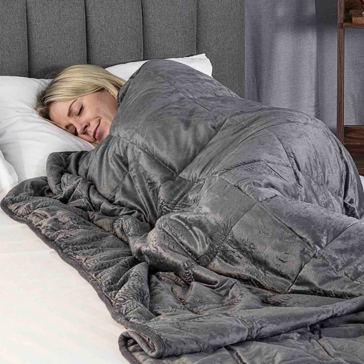 how to make a weighted blanket dark gray blanket on bed woman sleeping under weighted blanket