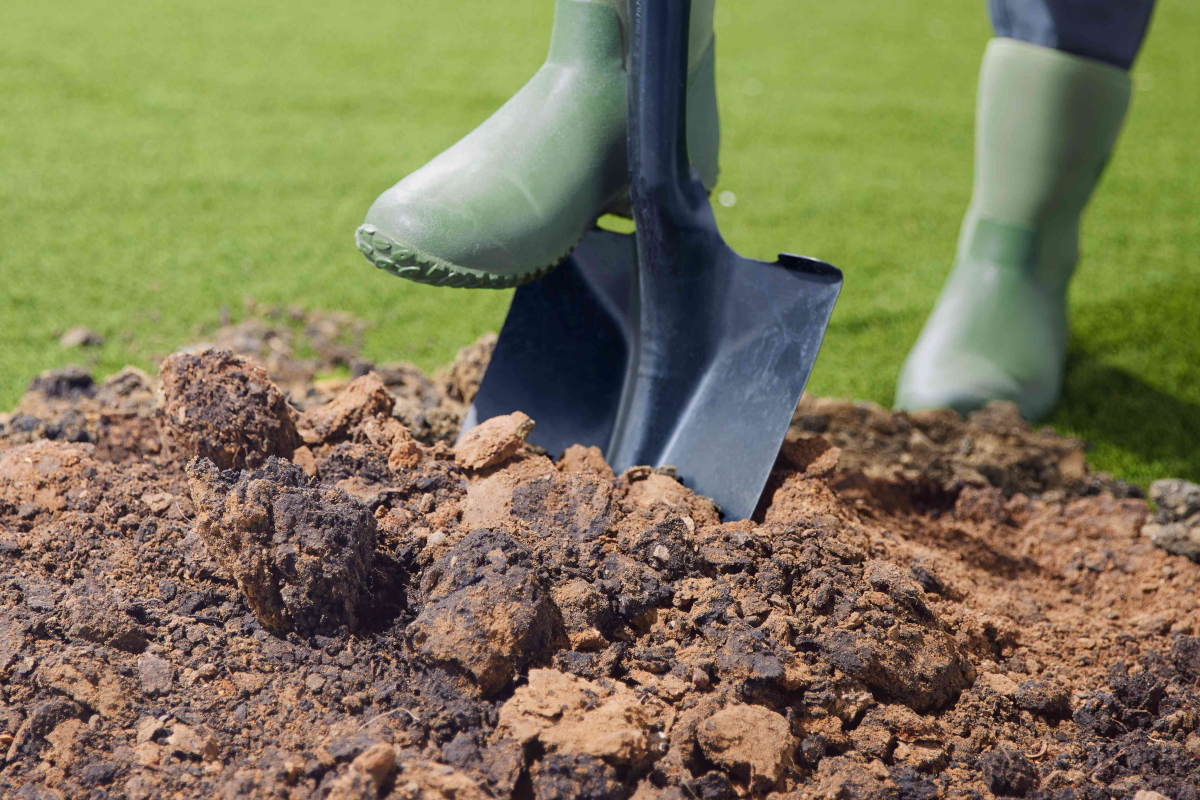 Here Is How To Turn Over Soil Like A Pro Gardener