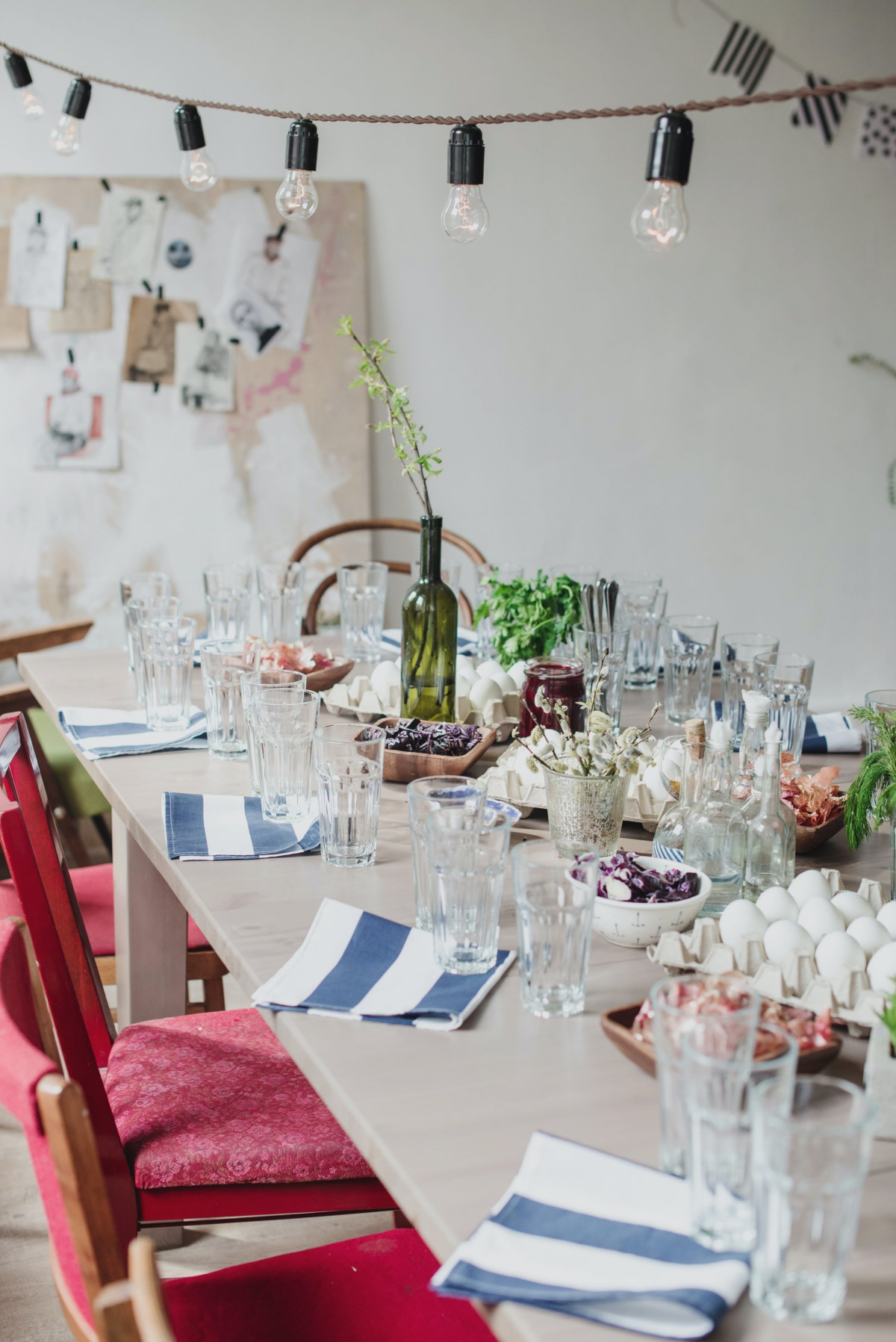 organize as a dinner party