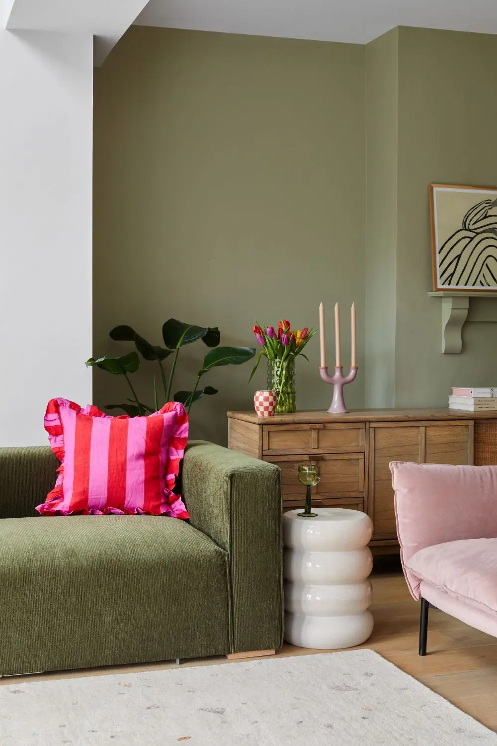Sage Green Supremacy: Why This Hue is Still Trending in 2024
