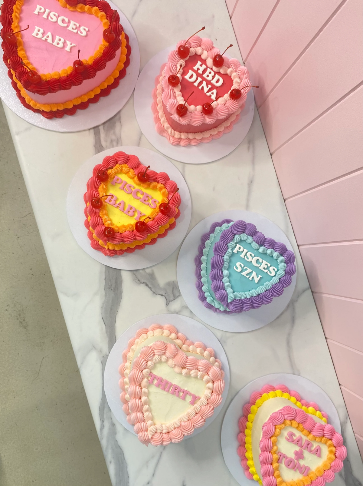 vintage heart shaped cakes