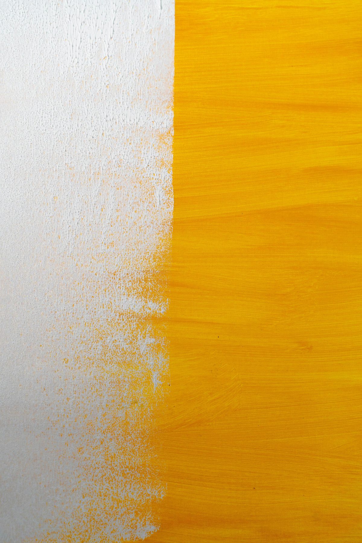 what colors make yellow paint