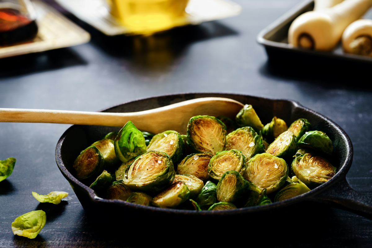 brussel sprouts in a pan