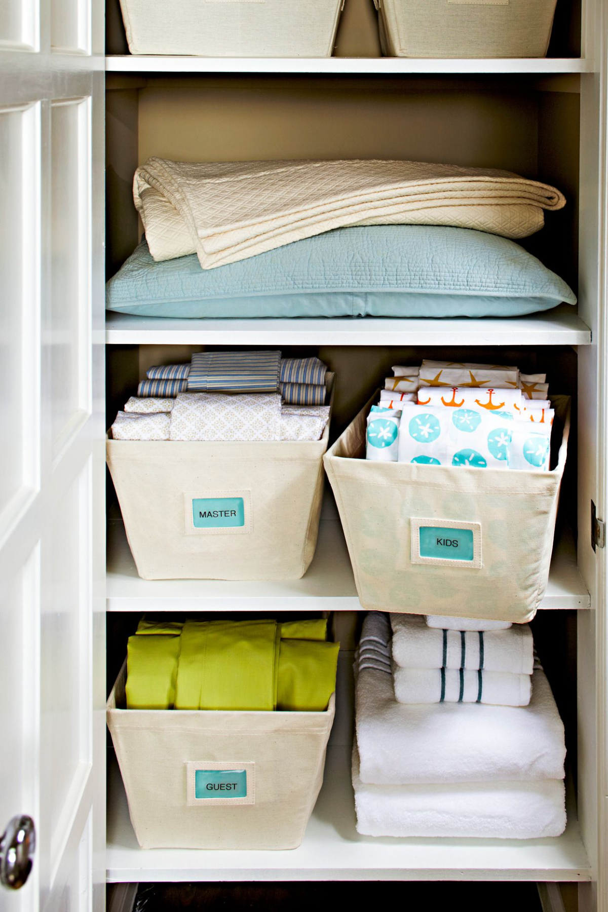 closet dividers for towels and blankets