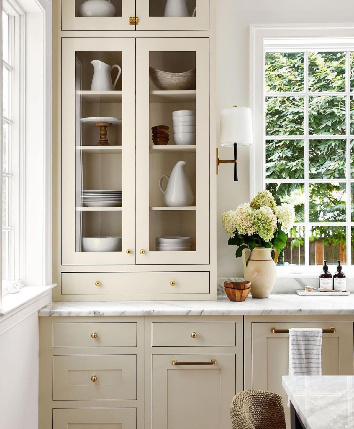 cream kitchen cabinets ideas