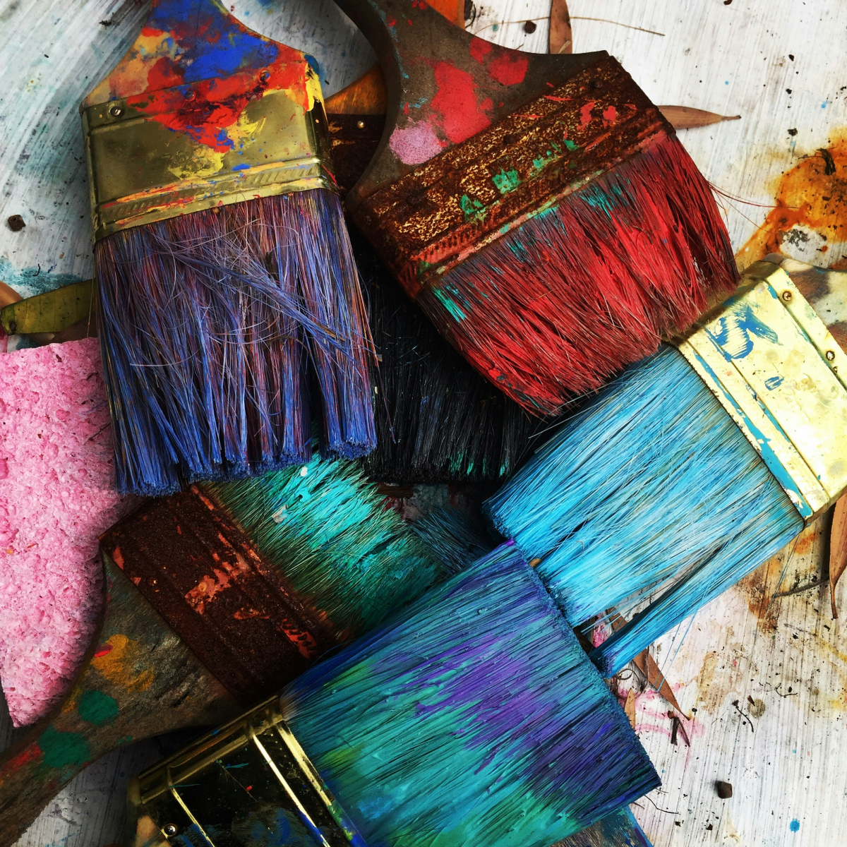 how to make chalk paint paint brushes with colors