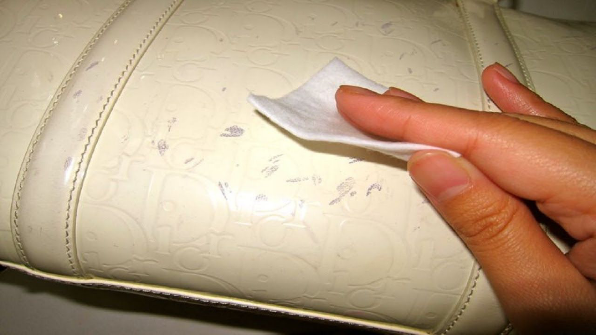 how to remove ink from leather ink stains on white leather