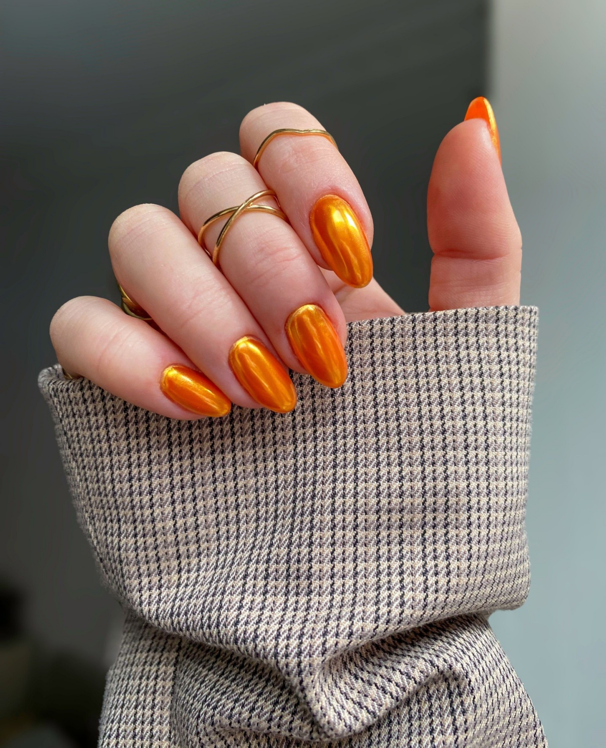 10 Stunning Orange Chrome Nails To Brighten Your Look