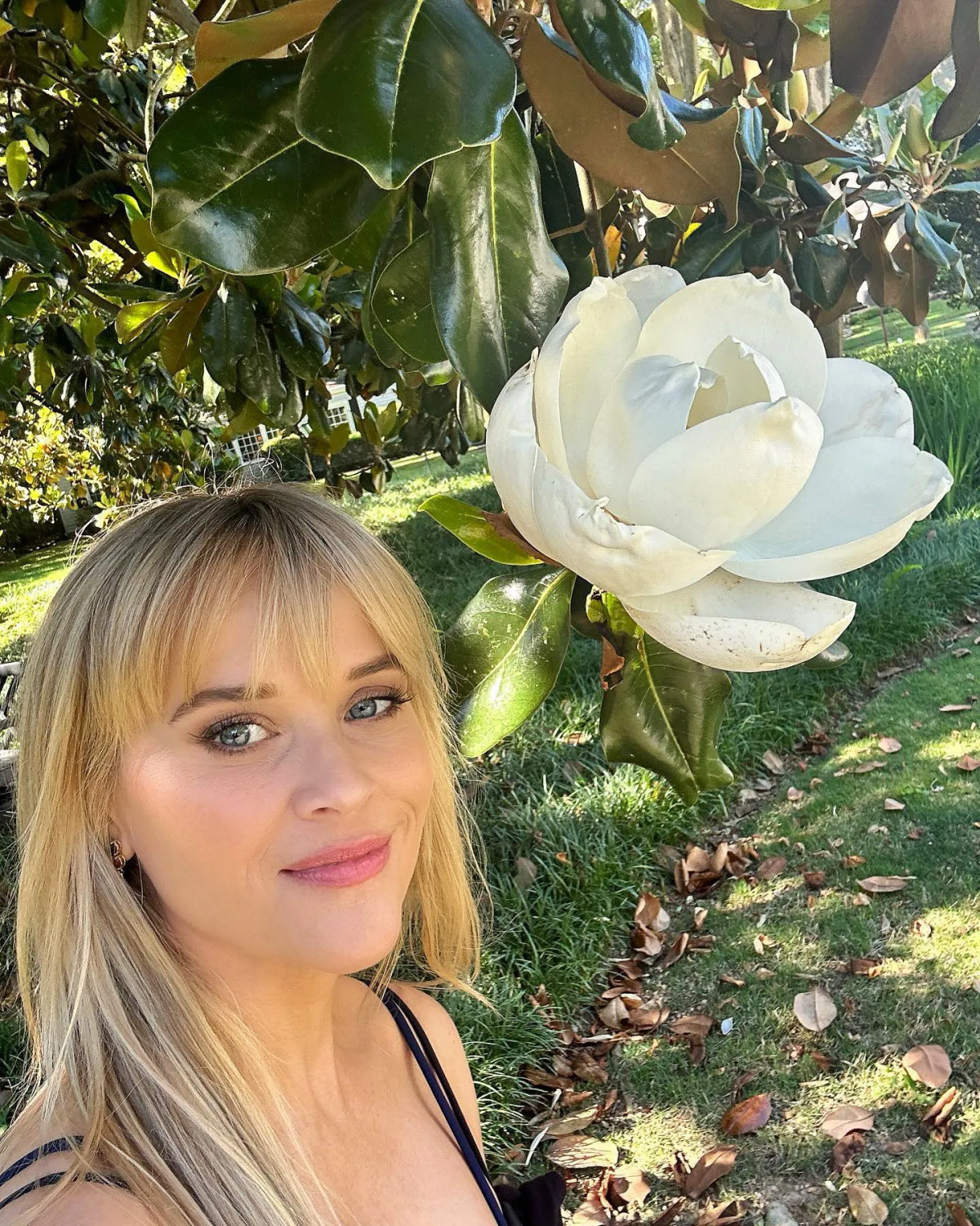 reese witherspoon bangs on heart shaped face