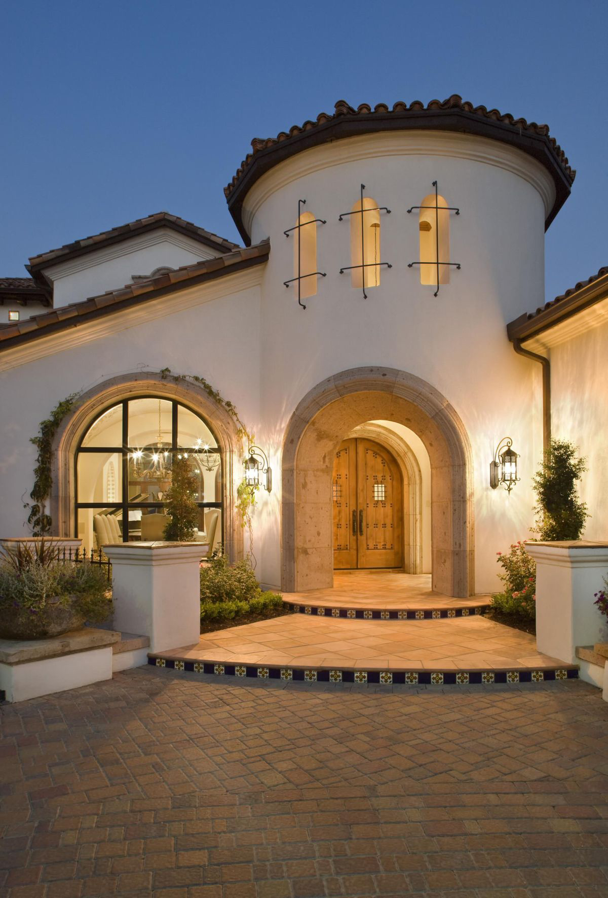 spanish style home exterior