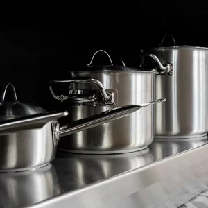 does stainless steel tarnish stainless steel pans and pots