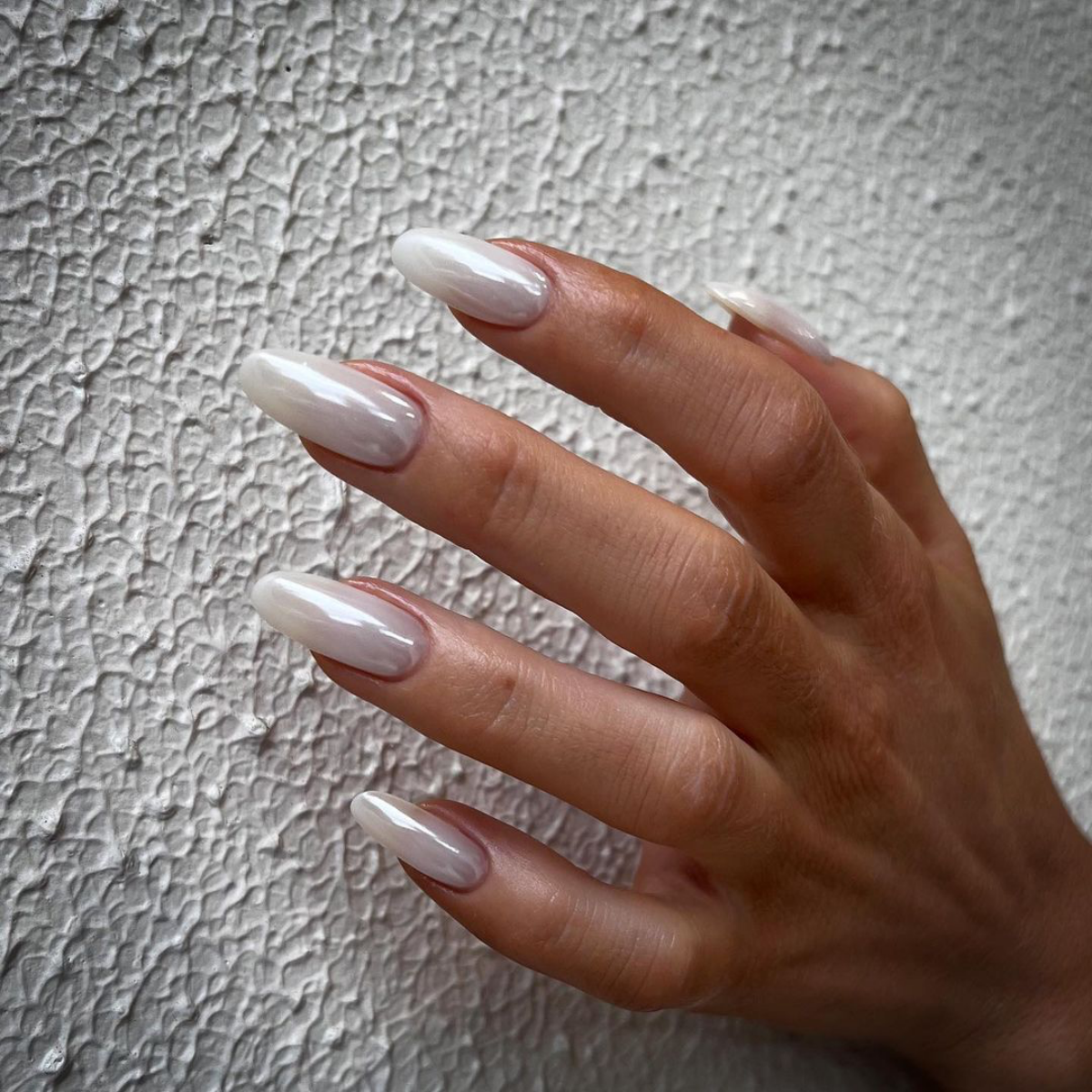 milky chrome white nails