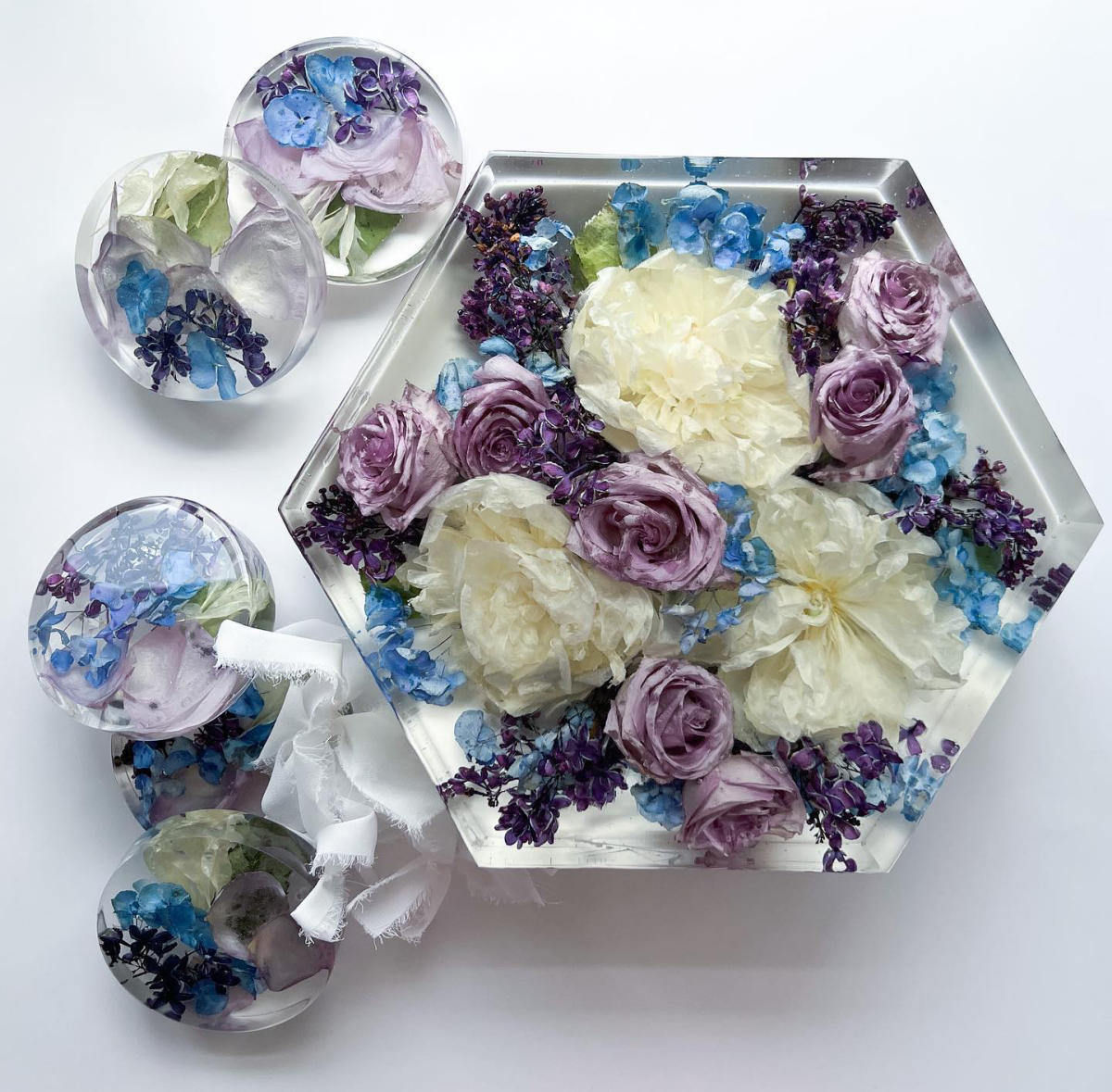 resin flower preservation purple white and blue flowers