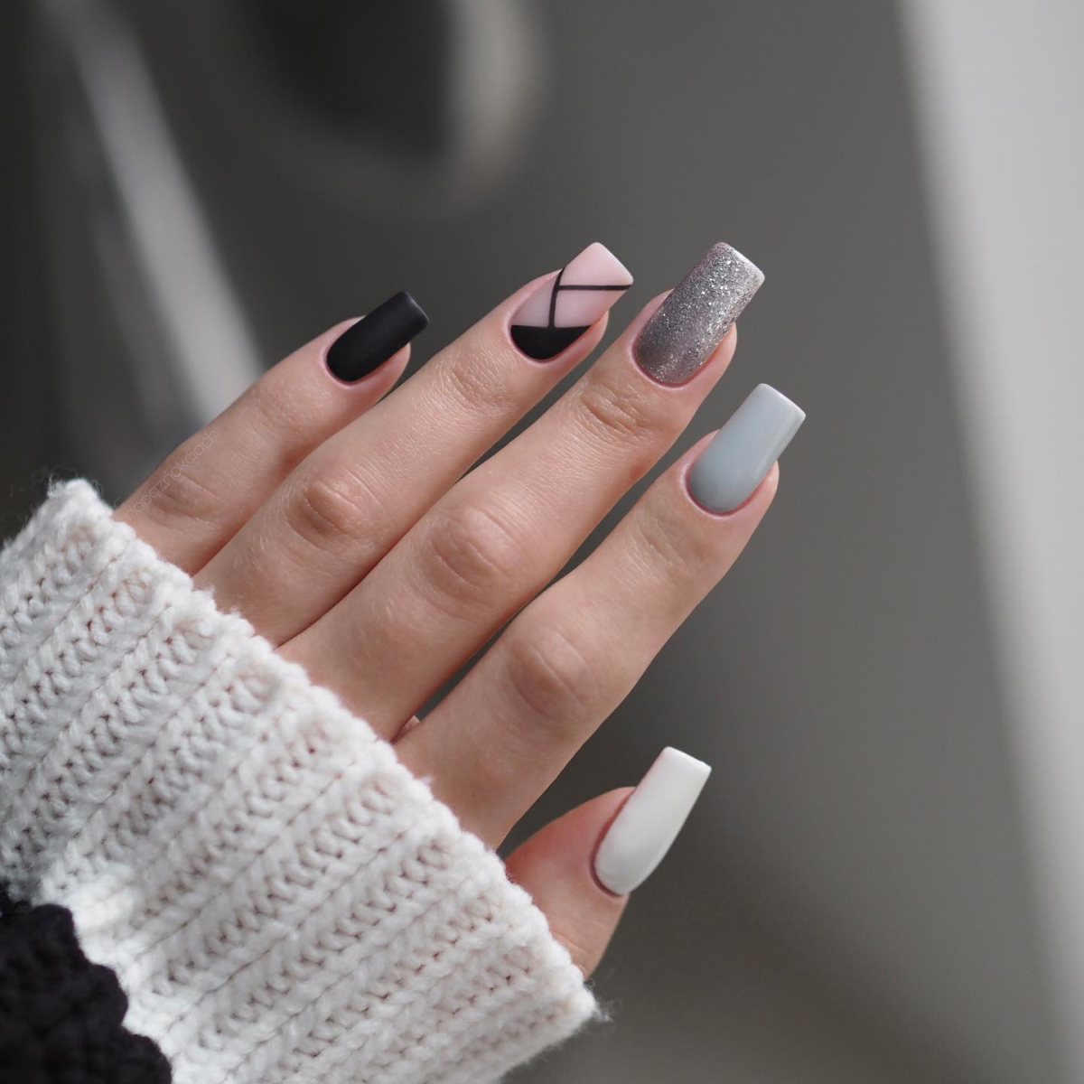 indigo nail design