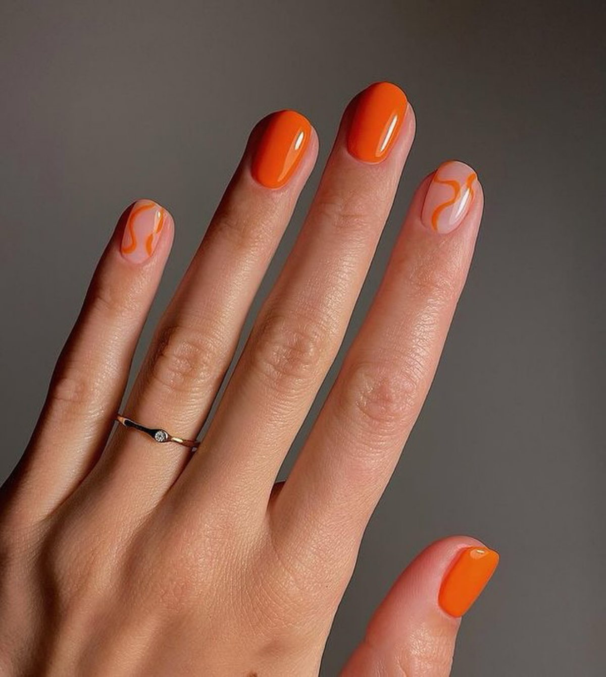 orange tangerine nails